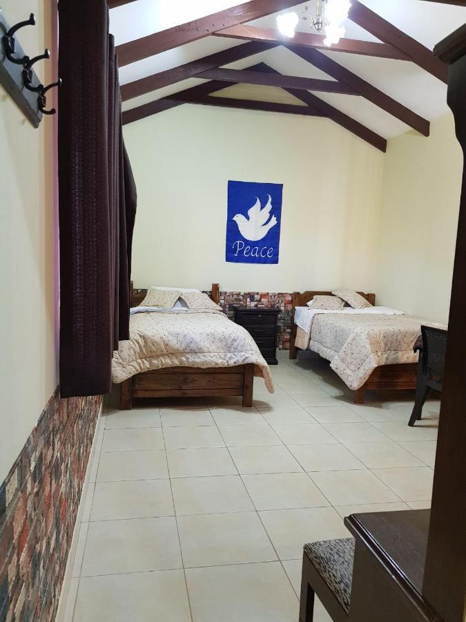 Hotel Mil Estrellas-Torotoro Potosí Екстериор снимка